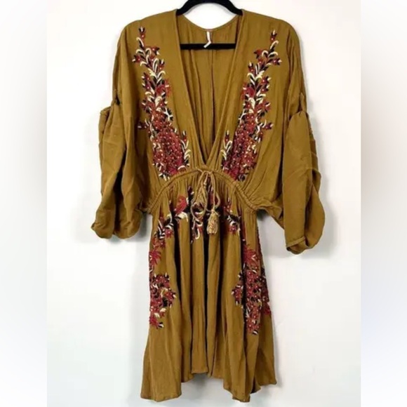 NWT Free People Pretty Pineapple Embroidered Dress S Brown Floral Boho V Neck - Picture 9 of 16